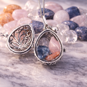 Önmagunk elfogadása  Angyalhívó - Értékes vagy!  - ékszer - nyaklánc - medál - Meska.hu