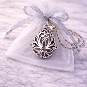 Önmagunk elfogadása  Angyalhívó - Értékes vagy!  - ékszer - nyaklánc - medál - Meska.hu