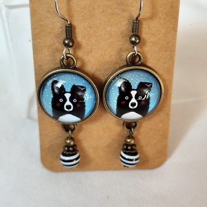 Üveglencsés fülbevaló kutyás képpel - ékszer - fülbevaló - lógós kerek fülbevaló - Meska.hu