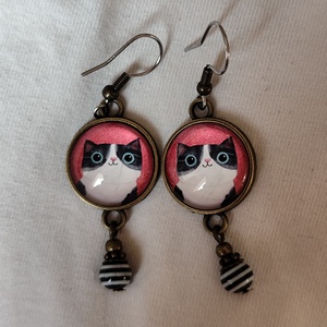Üveglencsés fülbevaló cicás képpel - ékszer - fülbevaló - lógós kerek fülbevaló - Meska.hu