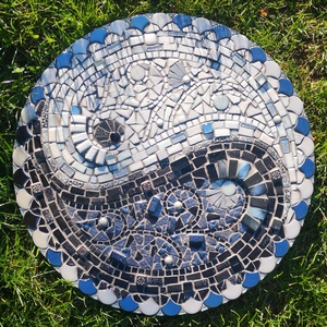 Jin-yang üvegmozaik kép - otthon & életmód - dekoráció - kép & falikép - mozaik kép - Meska.hu