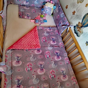 Hattyús-unikornisos baba ágynemű szett, Otthon & Életmód, Babaszoba, gyerekszoba, Baba ágynemű, Varrás, MESKA