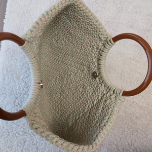 Horgolt kosártáska zsinórfonalból multikolor pastel színben - táska & tok - kosár - Meska.hu