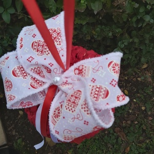 Horgolt karácsonyi függődísz, piros színű óriási méretű gömb  - karácsony - karácsonyi lakásdekoráció - karácsonyi lakásdíszek - Meska.hu