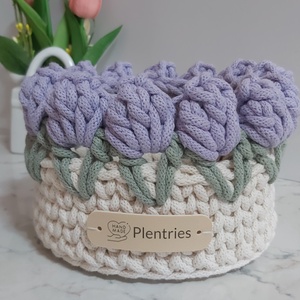 Horgolt tulipános kosár - Meska.hu