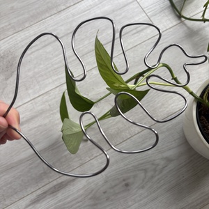 Grafit monstrea álló - otthon & életmód - dekoráció - virágdísz és tartó - virágtartó - Meska.hu