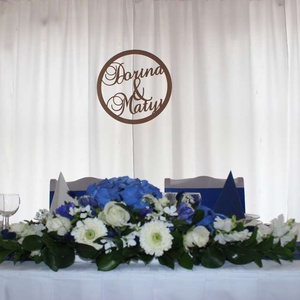 Kör alakú monogramos fa felirat esküvőre � egyedi névvel készült dekoráció (PLT1517) - esküvő - dekoráció - helyszíni dekor - Meska.hu