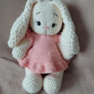 Nyuszi ruhában - 33 cm - Meska.hu