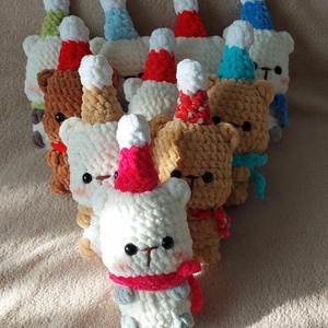 Karácsonyi maci - horgolt, 18 cm - játék & sport - plüssállat & játékfigura - maci - Meska.hu