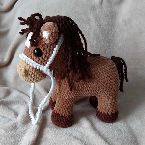 Horgolt lovacska - nagy méretű 27x25 cm  - Meska.hu