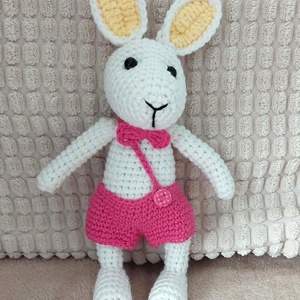 Horgolt nyuszi, ruhában - játék & sport - plüssállat & játékfigura - nyuszi - Meska.hu