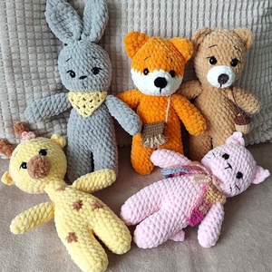 Horgolt figurák-5 db együtt, Játék & Sport, Plüssállat & Játékfigura, Más figura, Horgolás, Varrás, MESKA