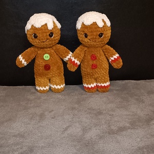 Horgolt mézeskalácsok - karácsony - karácsonyi lakásdekoráció - karácsonyi manók, figurák - Meska.hu