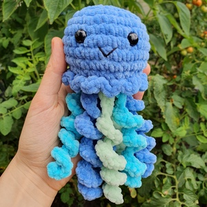Horgolt amigurumi plüss kék medúza - Meska.hu
