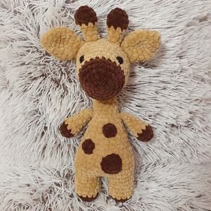 Horgolt amigurumi plüss zsiráf, Játék & Sport, Plüssállat & Játékfigura, Zsiráf, Horgolás, MESKA