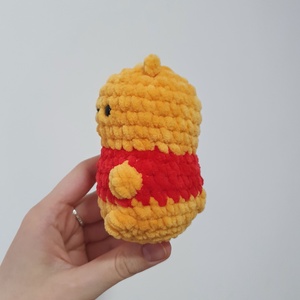 Horgolt amigurumi mini Micimackó - játék & sport - plüssállat & játékfigura - maci - Meska.hu