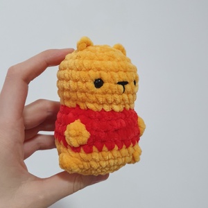 Horgolt amigurumi mini Micimackó - játék & sport - plüssállat & játékfigura - maci - Meska.hu