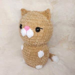 Horgolt amigurumi plüss cica - játék & sport - plüssállat & játékfigura - cica - Meska.hu