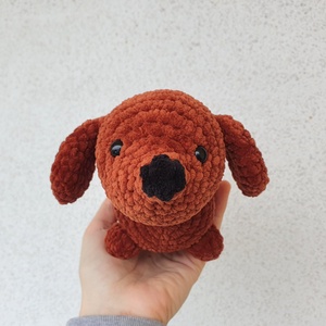 Horgolt amigurumi plüss tacskó - játék & sport - plüssállat & játékfigura - kutya - Meska.hu