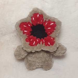 Horgolt amigurumi plüss szörnyecske - Meska.hu