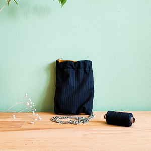 Belső zseb kabátba vagy táskába, táskaként is használható, fekete, sárga hátlappal - Zseb - Táska - Tarisznya - Meska.hu