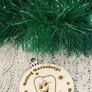 Karácsonyfa dísz fogorvosnak, Karácsony, Karácsonyi lakásdekoráció, Karácsonyi lakásdíszek, Gravírozás, pirográfia, MESKA