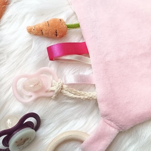 Nyuszi szundikendő - baba - mama - baba játékok - szundikendő, alvóka - Meska.hu