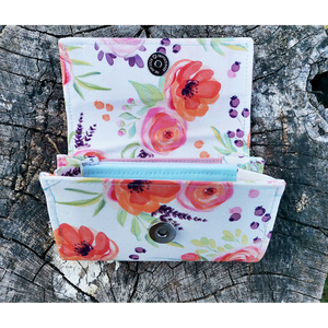 Kompakt pénztárca � akvarell virágokkal - táska & tok - pénztárca & más tok - pénztárca - női pénztárca - Meska.hu