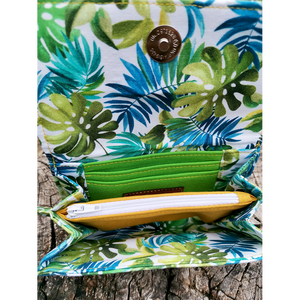 Kompakt pénztárca � könnyezőpálma (monstera) levelekkel - táska & tok - pénztárca & más tok - pénztárca - női pénztárca - Meska.hu