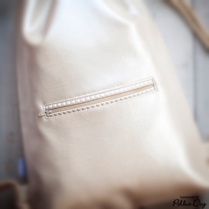 Polka Dog gymbag - gyöngyház  -  - Meska.hu