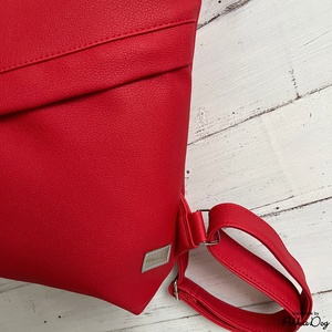 Piros polka hátizsák - táska & tok - hátizsák - hátizsák - Meska.hu