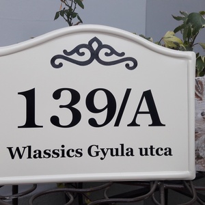 Házszám/utca tábla ornamentikus mintával - otthon & életmód - ház & kert - házszám - Meska.hu