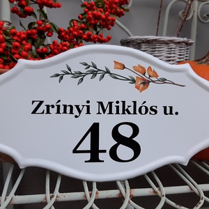 Házszám/utcatábla/névtábla sárga virág mintával, Otthon & Életmód, Ház & Kert, Házszám, Fémmegmunkálás, Festett tárgyak, MESKA