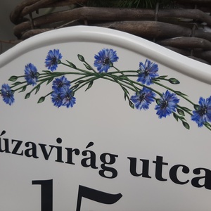 Házszám/utca tábla búzavirág mintával - otthon & életmód - ház & kert - házszám - Meska.hu