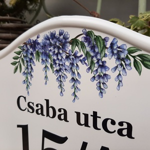Házszám/utca tábla lilaakác mintával - otthon & életmód - ház & kert - házszám - Meska.hu