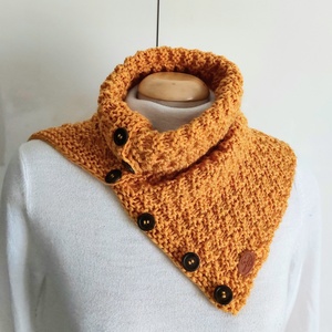 Mustár kötött nyakmelegítő  - Meska.hu