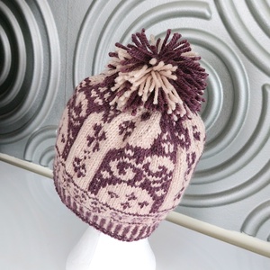 Kézzel kötött norvég mintás sapka  - ruha & divat - sál, sapka, kendő - sapka - Meska.hu