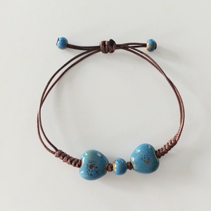 Makramé karkötő kerámia szivekkel - Meska.hu