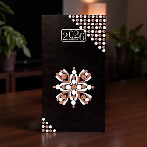 2026. évi fekete műbőr zsebnaptár rosegold és fehér színű pontmandalával 9,5x17 cm - Meska.hu