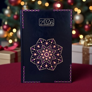 2026. évi fekete műbőr A/5 napi határidőnapló sötét lila és bézs pontmandalával 21x14,8 cm - Meska.hu