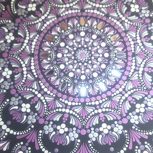 [AKCIÓ] Korona Chakra Mandala- tükörmozaikos pontozott festmény  70x50 cm, Otthon & Életmód, Dekoráció, Spiritualitás, Mandala, Festészet, Festett tárgyak, MESKA
