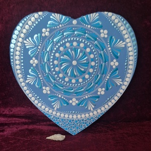 Nyugalom szív alakú mandala 28-30 cm - Meska.hu
