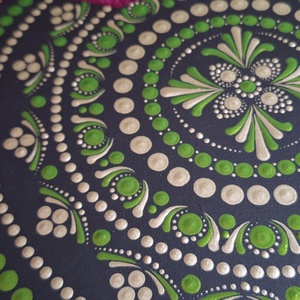 Smaragdzöld Szeretetenergia � Kézzel festett Szívcsakra Mandala (28 cm) - otthon & életmód - dekoráció - spiritualitás - mandala - Meska.hu