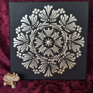 Deluxe pezsgő színű mandala (20x20 cm) kézzel pontozott  - Meska.hu