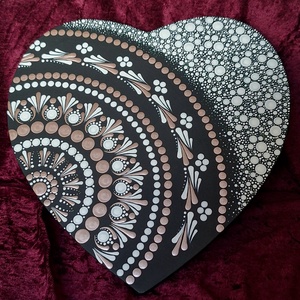 Belső béke szív alakú mandala 28 cm - Meska.hu
