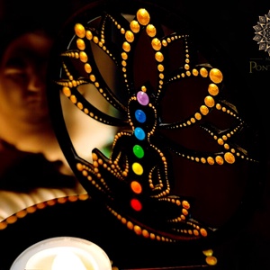 Árnyék mécsestartó / Buddha-lótusz (csakra színei-vörösarany) - otthon & életmód - gyertya, illat, aroma - mécses és mécsestartó - Meska.hu