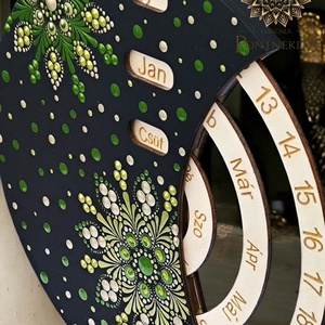 Mandala öröknaptár, álló (zöld-fehérarany-zöldarany, 19 cm átmérőjű) - otthon & életmód - dekoráció - fali és függő dekoráció - falinaptár & öröknaptár - Meska.hu