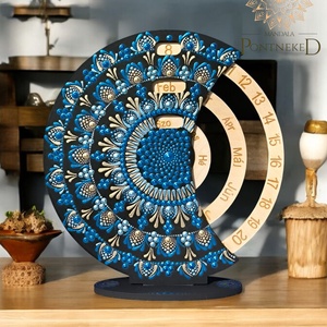 Mandala öröknaptár, álló (19 cm átmérőjű), Otthon & Életmód, Dekoráció, Fali és függő dekoráció, Falinaptár & Öröknaptár, Festett tárgyak, MESKA