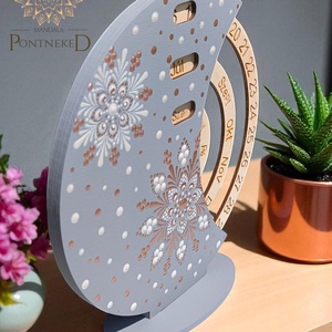 Mandala öröknaptár, álló. Vintage szürke-rózsaarany-gyöngyházfehér (20 cm átmérőjű) - otthon & életmód - dekoráció - fali és függő dekoráció - falinaptár & öröknaptár - Meska.hu