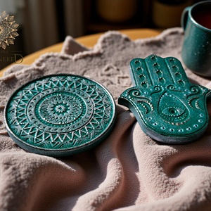 Hamsa kéz (füstölő tartó) - mandala alátét szett - otthon & életmód - dekoráció - asztal és polc dekoráció - asztaldísz - Meska.hu